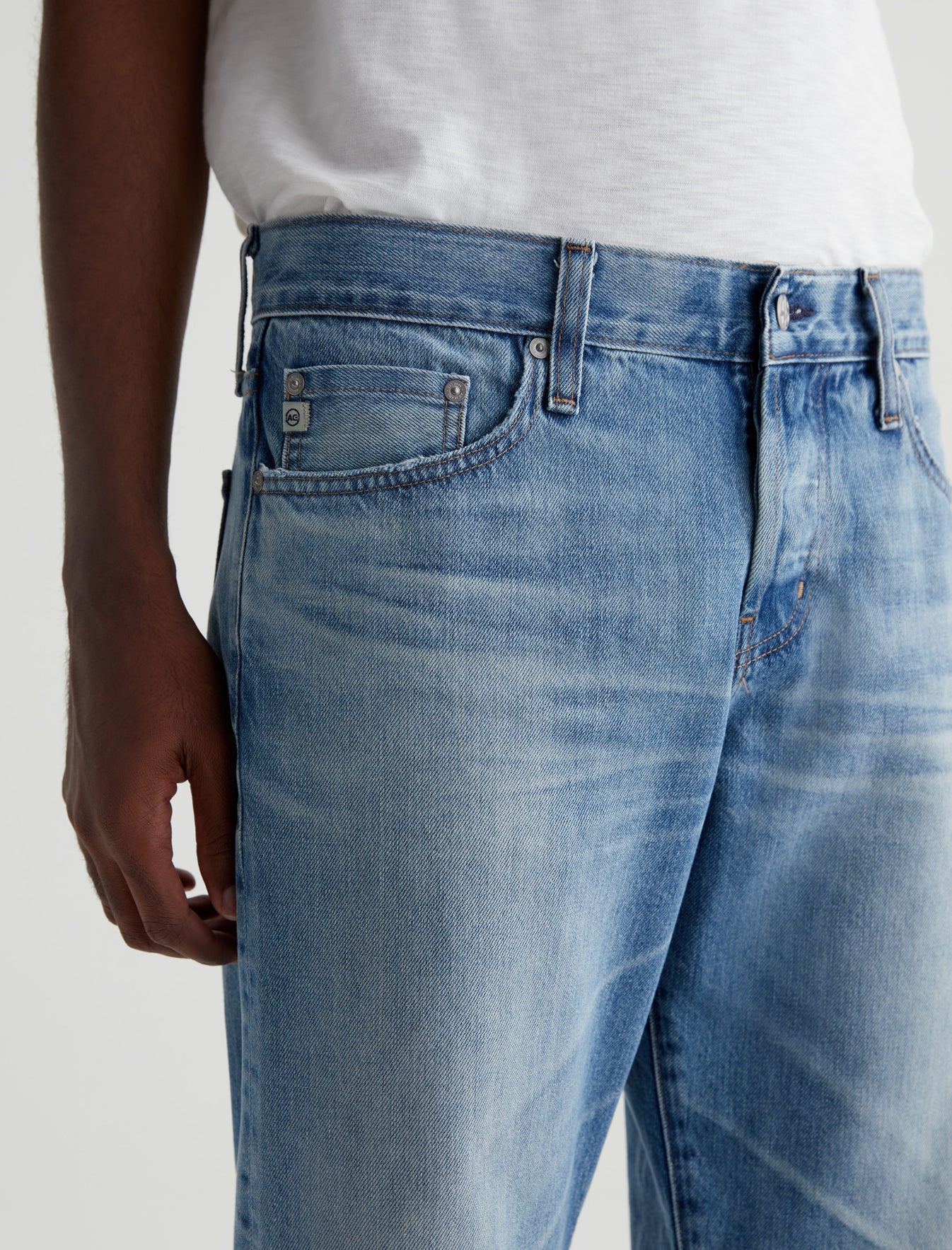 AG JEANS KACE 28 SELVAGE