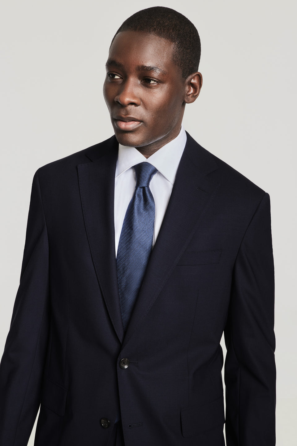 NAVY SOLID WOOL STRETCH SUIT
