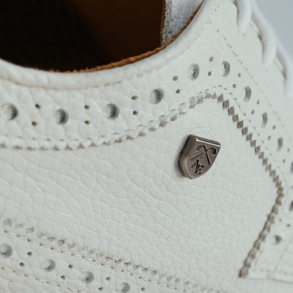 ALLEN EDMONDS DUNES WINGTIP GOLF SHOE (WHITE)