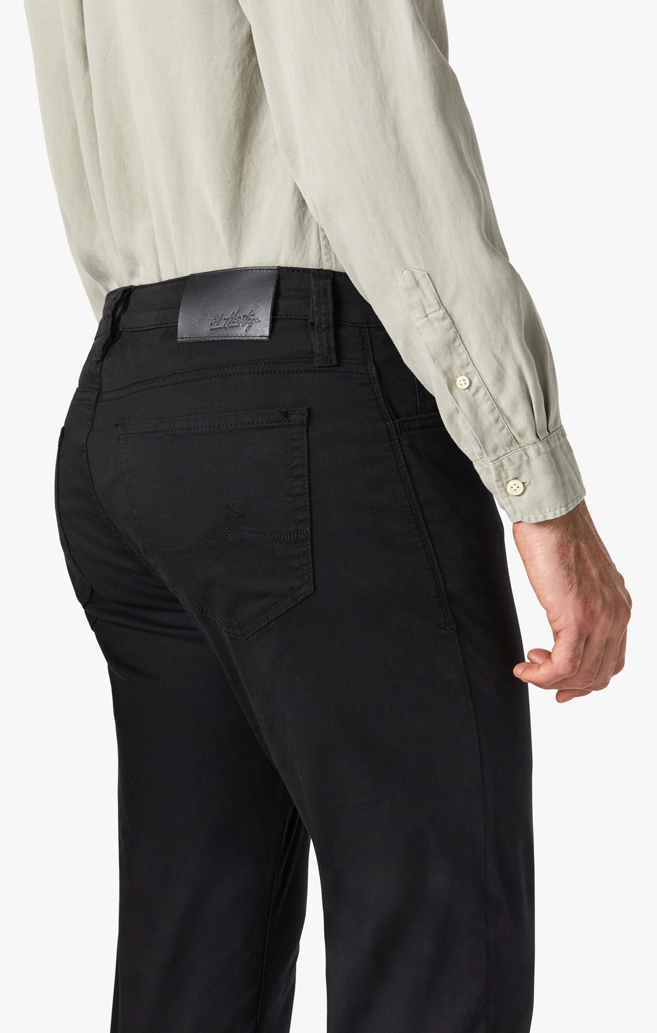 34 HERITAGE COURAGE STRAIGHT LEG PANTS (BLACK TWILL)