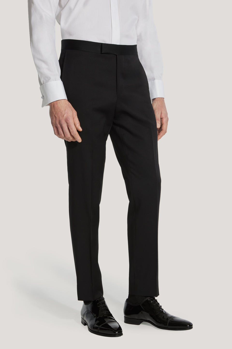 Black Super 130's Peak Tuxedo