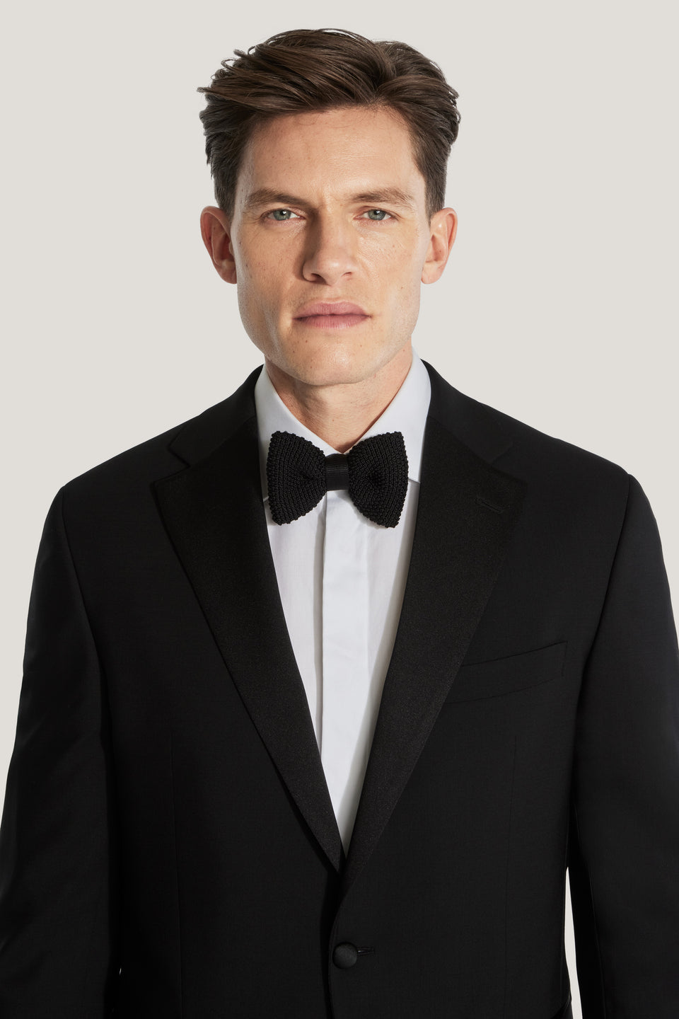 Black Super 130's Peak Tuxedo